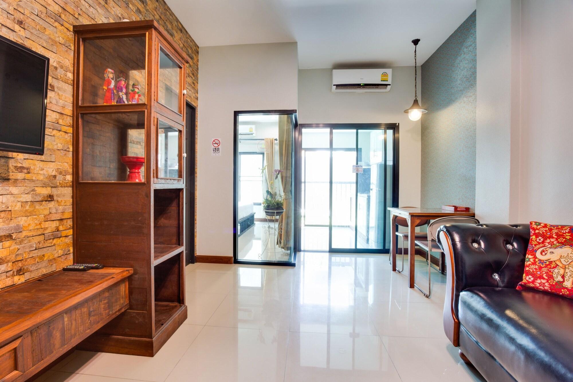 Hotel Capital O 1051 Pagoda House 3*