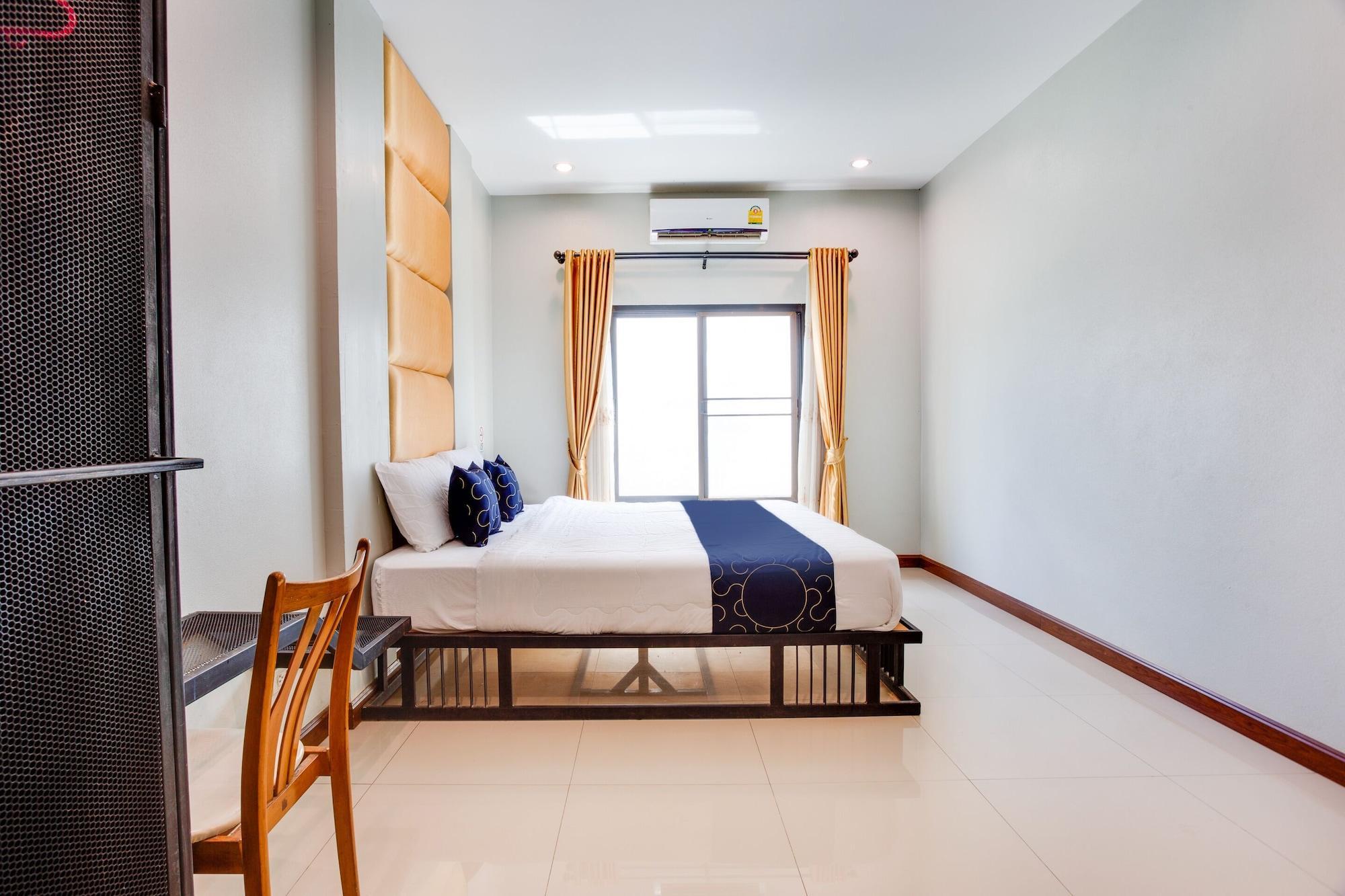 Hotel Capital O 1051 Pagoda House 3*